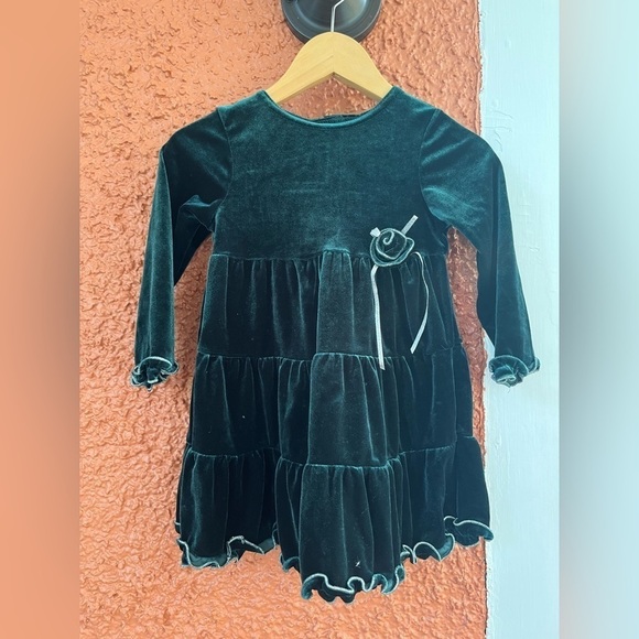 Emerald Green Holiday Dress- 24 months - Picture 1 of 8